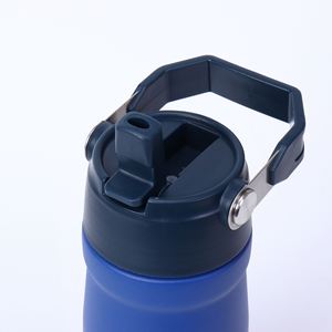 Botella de Agua de Acero Inoxidable de Doble Pared de 500 ml Personalizada al por Mayor, Vaso Térmico de Metal para Viaje con Tapa y Popote Portátil - Product Image 3