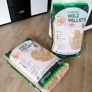 Pellets de madera premium disponibles EN 6mm/8mm abeto, pino, pellets de madera de haya para ITALIA, Países Bajos, Reino Unido - Product Image 5