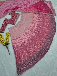 Lehenga Georgette Premium de Boutique India, Lehenga de Diseñador Estilo Bollywood, para Fiestas y Bodas, el Más Vendido, Prenda Festiva Moderna para Mujer - Product Image 5