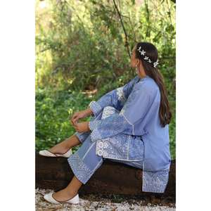 Chemise en mousseline de soie violette 2 pièces non cousue avec broderie détaillée et décorations complexes - Product Image 3