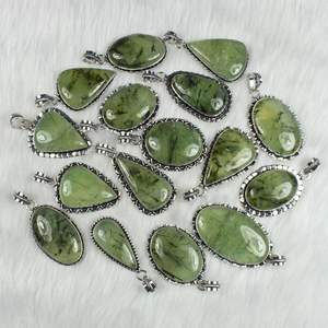 สร้อยคอจี้อัญมณีพรีไนต์ธรรมชาติสีเขียวคอลเลกชันดีไซน์เนอร์พร้อมการตั้งค่าฝา - Product Image 5