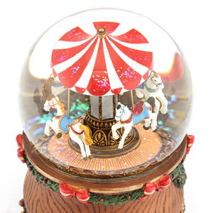 กล่องดนตรีเรซิ่นทำมือ ODM รูปทรงลูกโลกหิมะคริสต์มาส พร้อมหิมะหมุนและเป่าได้ สำหรับงานฝีมือ - Product Image 2