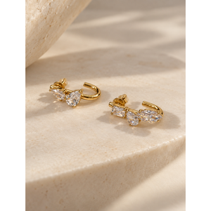 Boucles d'oreilles créoles en zircon avec grappe de zircons taille marquise - Product Image 4