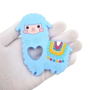 Venta al por mayor de animales de grado alimenticio varilla pequeña de silicona artículos para niños regalo de enfermera mordedura ovejas mordedor bebé silicona CE - Product Image 5