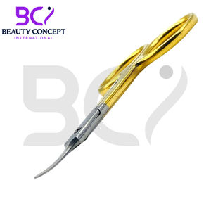 Ciseaux à ongles à cuticules pour soins personnels dans le salon Demi or 9.5cm en acier inoxydable légèrement incurvé fabriqué au Pakistan - Product Image 4