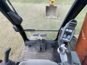 ZX200-6 2020ฮิตาชิคุณภาพสูงและได้รับการดูแลอย่างดียังมีการจัดส่งทั่วโลก - Product Image 4