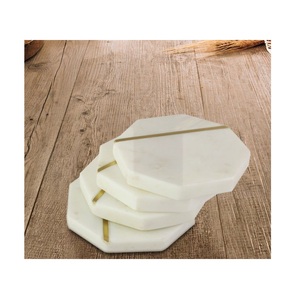 Dessous de verre ronds faits à la main en pierre de marbre Accessoire de verres de qualité supérieure pour table basse à manger Choix de cadeau moderne et durable élégant - Product Image 3