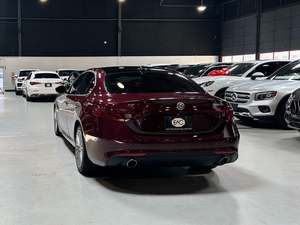 USADO LHD/RHD 2019 ALFA ROMEO GIULIA TI LUSSO AWD - Product Image 3