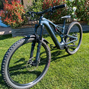 Meilleure vente 2025 - 2026 abordable TURBO LEVO SL EXPERT-Vélo de montagne électrique en carbone à vendre, exportant dans le monde entier - Product Image 1