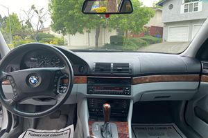 รถมือสอง BMW 525i Touring ปี 2002 พวงมาลัยซ้าย/ขวา - Product Image 3