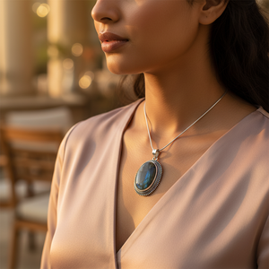 Pendentif en argent 925 avec pierre précieuse labradorite, accent or rose, cristaux de diamant pour femmes, bijoux en métal et perles faits à la main - Product Image 3