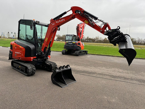 Excavatrice compacte Kubota KX027-4 à vendre – Équipement de terrassement et de construction – Prêt à être expédié - Product Image 2