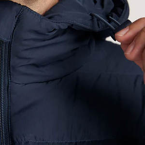 Blouson Bomber d'Hiver OEM pour Homme à Capuche, Col Montant, en Toile Imperméable et Respirante, Rembourré en Polyester, Design Frontal Unique - Product Image 5