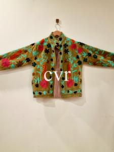 Chaqueta de Terciopelo Bordada a Mano con Cuello Mandarín, Manga Larga, Estampado Floral, Blusón de Otoño para Mujer - Product Image 1