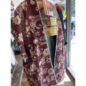 Chaqueta Kantha Vintage de Otoño para Mujer, Estilo Japonés Monocromático, Blazer Acolchado con Relleno de Algodón, Diseño Reversible, Patchwork Personalizado - Product Image 1