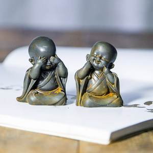 ชุดพระพุทธรูปเจ้าชายน้อยแสนน่ารัก 4 ตัว ทำจากเรซิ่น รูปพระพุทธศาสนา พระสงฆ์ พระเจ้าจิโซ่ ชาวเส้าหลิน ยิ้มแย้ม สำหรับตกแต่งรถยนต์ ขาย - Product Image 2