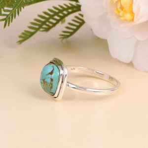 Bague carrée en argent sterling avec cabochon en turquoise Kingman, faite à la main, bijoux de luxe bohème et sud-ouest, cadeau unique pour elle - Product Image 6