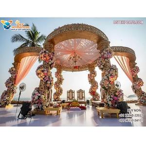 Majestueux FRP Golden Mandap pour les mariages en plein air Le plus beau mariage sur la plage Mandap Royal Outside Maharaja Wedding Mandap UK - Product Image 1