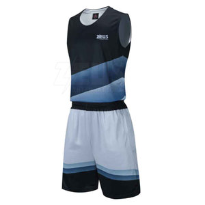 Fabricant d'uniformes de basketball par sublimation intégrale, service OEM, ensemble short et maillot de basketball personnalisés, vêtements de sport athlétiques - Product Image 6