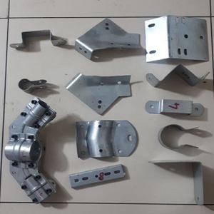 อะไหล่ก่อสร้างและเชื่อมต่อสำหรับโรงเรือนเกษตรแบบหลายช่วงขนาดใหญ่ รุ่น EQ พร้อมแผ่นหลังคาพีซี - Product Image 4