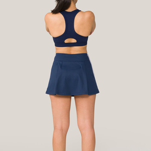 Jupe de tennis légère et courte pour sports de plein air avec logo personnalisé 2-en-1 sur la taille, pour femme - Product Image 2