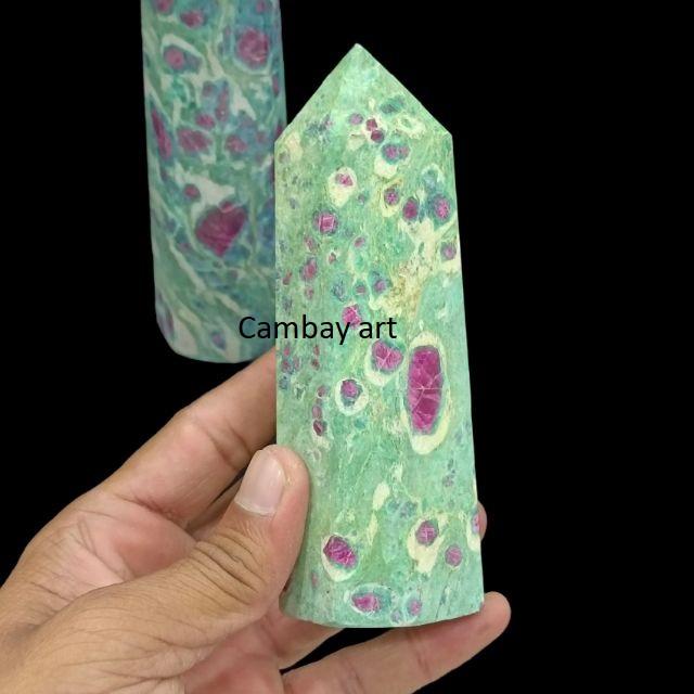 สีเขียว