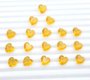 Piedra Preciosa de Cuarzo Citrino de Alta Calidad, Tallada en Forma de Corazón, Hecha a Mano, para Decoración de Joyería - Product Image 1