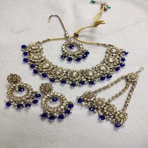 Mehndi Polaco Set Semi Nupcial Set Con Maangtikka Y Pasa También Cualquier Color Se Puede Personalizar Ideal Para Bodas, Ocasiones Festivas - Product Image 6