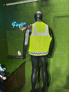 Chaleco de Seguridad Reflectante de Alta Visibilidad para Carretera, ANSI Clase 1, con LED Intermitente, Impermeable, Franjas Fluorescentes Verdes, Poliéster para Correr - Product Image 3