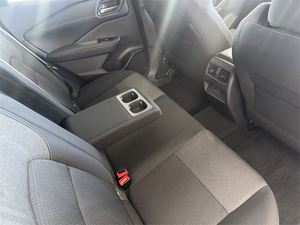 Voiture d'<span class=keywords><strong>occasion</strong></span> de haute performance <span class=keywords><strong>Nissan</strong></span> <span class=keywords><strong>Qashqai</strong></span> ST-L 1.3L T Hatchback 2025 – Expédition mondiale - Product Image 3