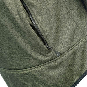 Veste Softshell Confortable et Respirante à Capuche pour Homme – Style Décontracté Hiver Urbain, Logo Frontal, Anti-UV, Séchage Rapide - Product Image 3