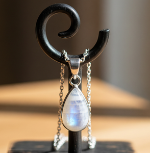 Colgante de estilo bohemio de Plata de Ley 925 con piedras de cristal curativas de piedra lunar azul Natural regalo de 18K para budismo - Product Image 2