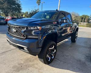 Chevrolet Silverado 1500 Limited Crew Cab RST Widow 4x4 8 vitesses AWD, camion d'occasion, 2022 - Product Image 1