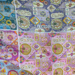 Tissu de broderie en viscose élégant avec travail à paillettes pour vêtements ethniques Kurtis Sarees Lehenga Fabrication Exportation Approvisionnement en vrac - Product Image 1