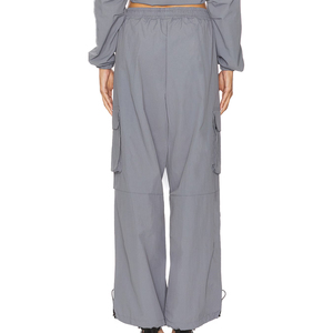 Survêtement coupe-vent à blocs de couleurs pour femmes personnalisées Ensemble de 2 pièces Jogging court à demi-fermeture éclair Ensemble de survêtements coupe-vent personnalisés - Product Image 5