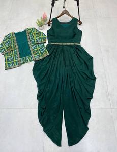 Vestido elegante de una pieza con capucha de calidad de exportación para salidas informales, cenas, citas y reuniones de fin de semana - Product Image 4