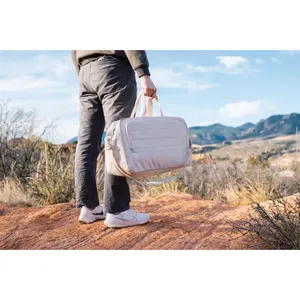 Bolsa de Mano Promocional Armond RPET, Bolsa de Viaje de Fin de Semana, Ecológica y Sostenible - Product Image 5