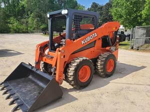 Minicargadora Kubota SSV75 Usada en Buen Estado, Motor Diésel, 2024, Maquinaria Compacta para Movimiento de Tierras, Alta Eficiencia - Product Image 2