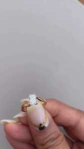 1.01CT VS1 Lab Grown Esmeralda Corte Diamante Anillo de banda curvada única 14K Oro amarillo Fino Fiesta de compromiso Anillo de boda para amantes - Product Image 5