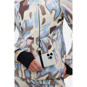 Men's Snowboard Ski Suits Waterproof Windproof Breathable Soft Black Tie dye Insulated Ski Jacket with Zipper Pockets - Product Image 3