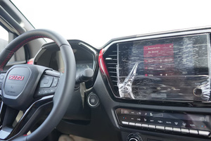 I_SUZU D-MAX GT 2025 3.0L A/T 4X4 Modèle à option complète avec option financière Spécifications GCC DIY Grade ODM Garantie de 5 ans - Product Image 2