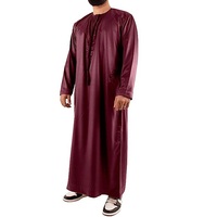Robe longue blanche thobe islamique pour hommes vente en gros daffah poitrine brodé jubba haramain arabe thobes musulmans en gros respirant