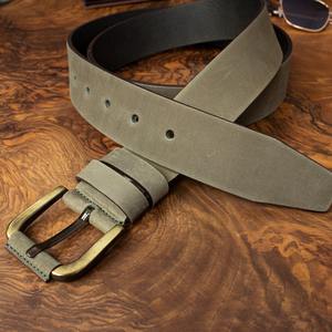 Ceinture pour homme en cuir de vachette de qualité supérieure, boucle en métal durable, taille et couleur personnalisables, style élégant pour le bureau et la mode - Product Image 4