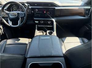 2024 จีเอ็มซี ซีเออร์รา 2500HD เดนัลี ครูว์แค็บ ขับเคลื่อนสี่ล้อ - Product Image 3