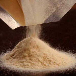 Khô Bia Dư Cực-Bia Hạt Cao Protein Thức Ăn Lớp Cám Lúa Mì Cho Lợn Gia Súc Cá Con Chó Con Ngựa Trong Túi Bao Bì - Product Image 5