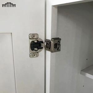 Proyecto de construcción Producción en masa Puerta de MDF de madera Panel trasero plano D2B Coctelera blanca Pintura Armarios de cocina Armario de despensa - Product Image 3