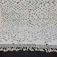 Bestseller Modernes Design Polka Dot Schaf Wollte ppich Schwarz-Weiß Berber Marok kanis cher Teppich Hand gefertigter Teppich zum Fabrik preis