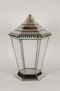 Lámpara de linterna con revestimiento de esmalte blanco de diseño tradicional Diseño decente y moldeador para el hogar Hotel y restaurantes en precio al por mayor - Product Image 3