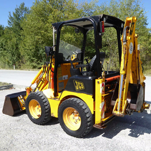 Chargeuses-pelleteuses JCBB 1CX d'occasion à prix abordable, engins lourds avec une charge nominale de 7 tonnes, moteur Yunnei, boîte de vitesses et moteur à vendre - Product Image 1