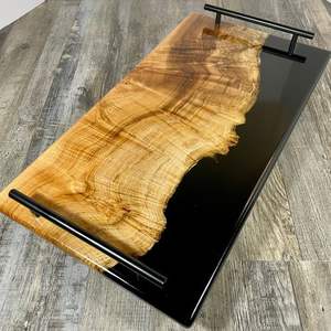 Bandeja de Servicio Rectangular de Resina y Madera Clásica de Lujo, Duradera, con Asas y Epoxi Personalizado - Product Image 5